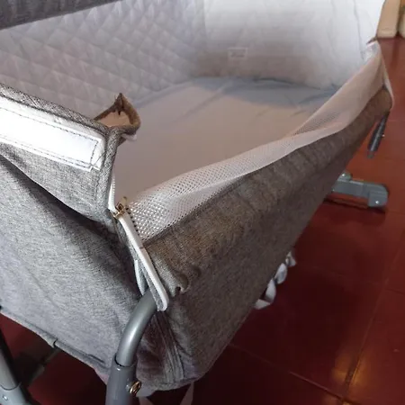 Idill Apartmanhaz Gæstehus