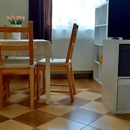 Idill Apartmanhaz 2* Tiszafured