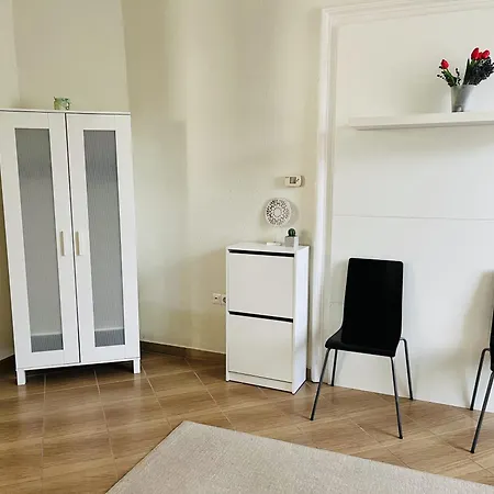 Idill Apartmanhaz Tiszafured