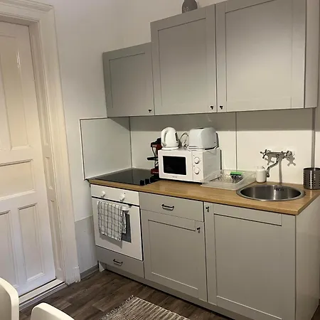 Idill Apartmanhaz 2*