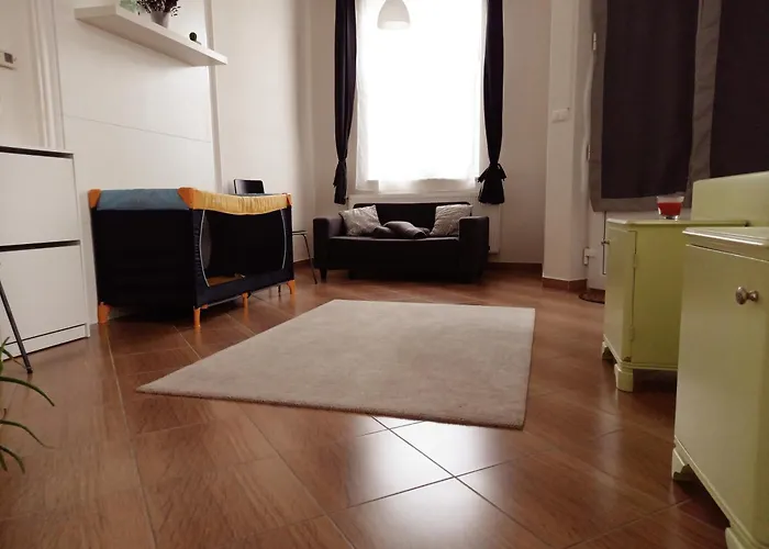 Pensjonat Idill Apartmanhaz Tiszafüred